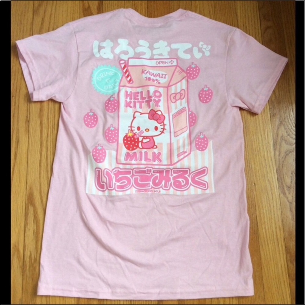 Hello kitty tee